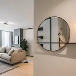 Adraga - 1 Bedroom And Shared Pool In Avenidas Novas Lissabon