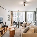 Apartment Adraga - 1 Bedroom And Shared Pool In Avenidas Novas