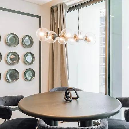 Adraga - 1 Bedroom And Shared Pool In Avenidas Novas דירה