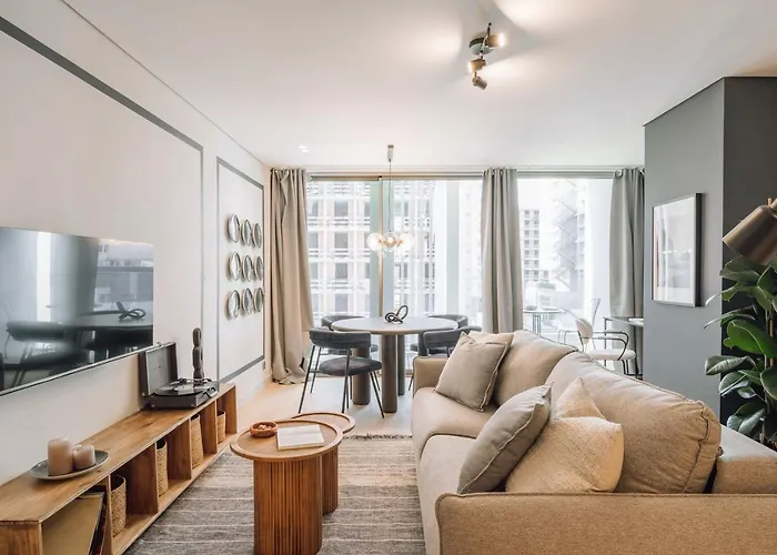 דירה Adraga - 1 Bedroom And Shared Pool In Avenidas Novas